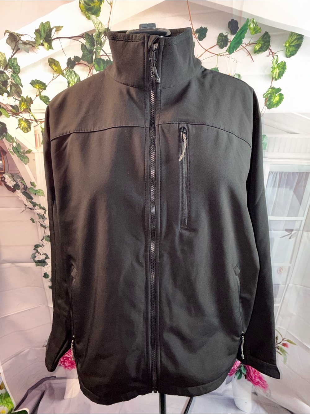 966-Men's Lightweight Black Shirt Jacket - Zip Front